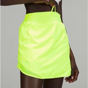 NWOT Lululemon Hotty Hot High rose skirt size 8 highlight yellow